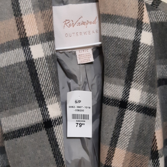 Fall jacket/coat - Picture 4 of 4